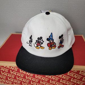SPECIAL COLLABORATION! Vans x Disney Hat